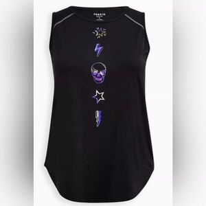 NWT Torrid Black Wild Skull Foil Metallic  Jersey Wicking Active Top